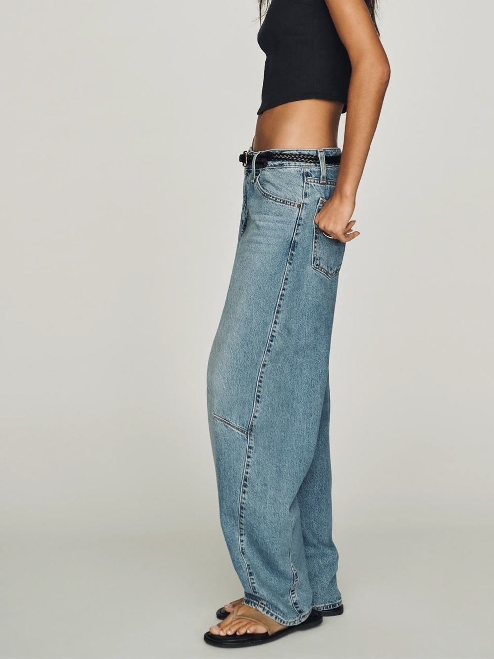Levi’s Baggy Dad Barrel Jean